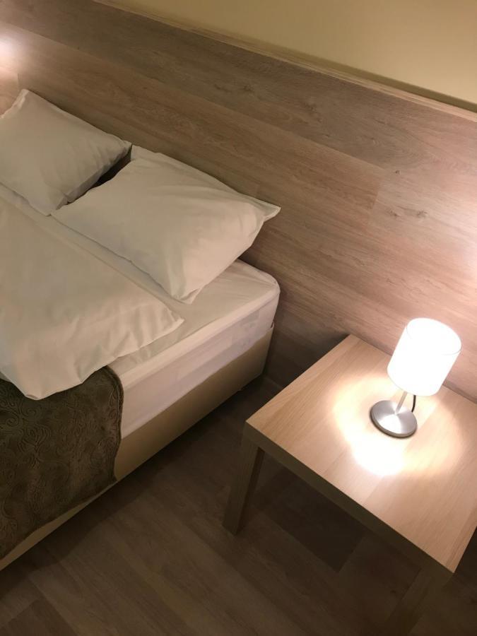 Mini-Hotel Davo Del Kar サマラ エクステリア 写真